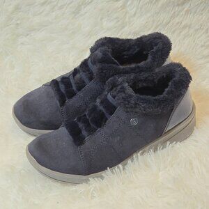 Used Bzees Women's Shoes Fur Trim Black Suede Bootie Size: 8.5M